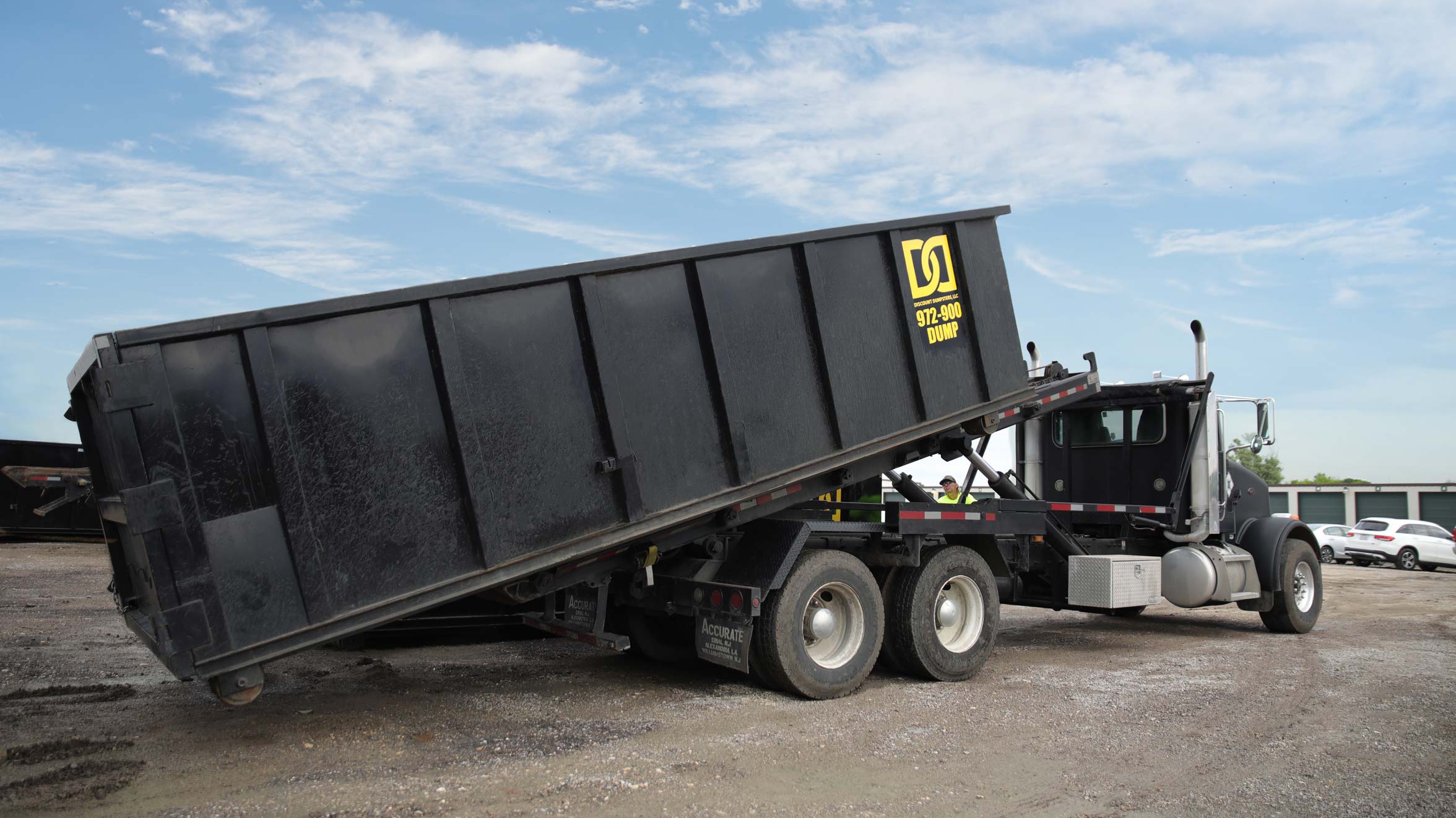 The Advantages of a Roll Off Dumpster Rental
